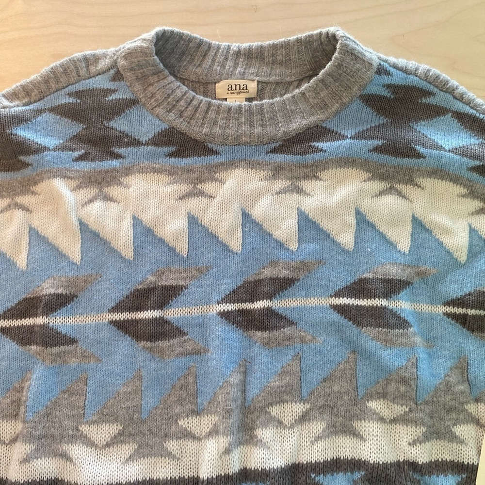 a.n.a. Sweater size Large (G)